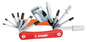 Multitool Unior Euro17 - rosso, 17 funzioni, 1655EURO17-US